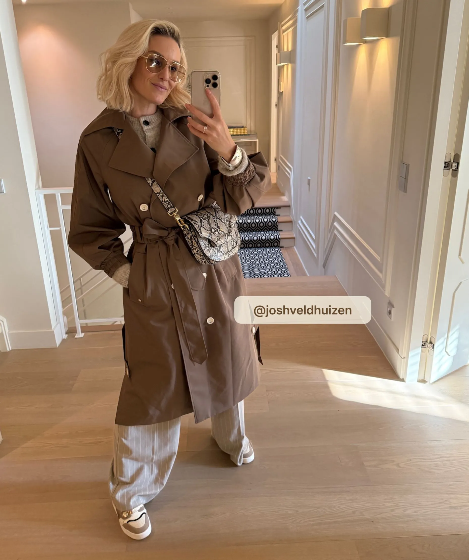 CELINE trenchcoat met metallic binnenzijde - mink