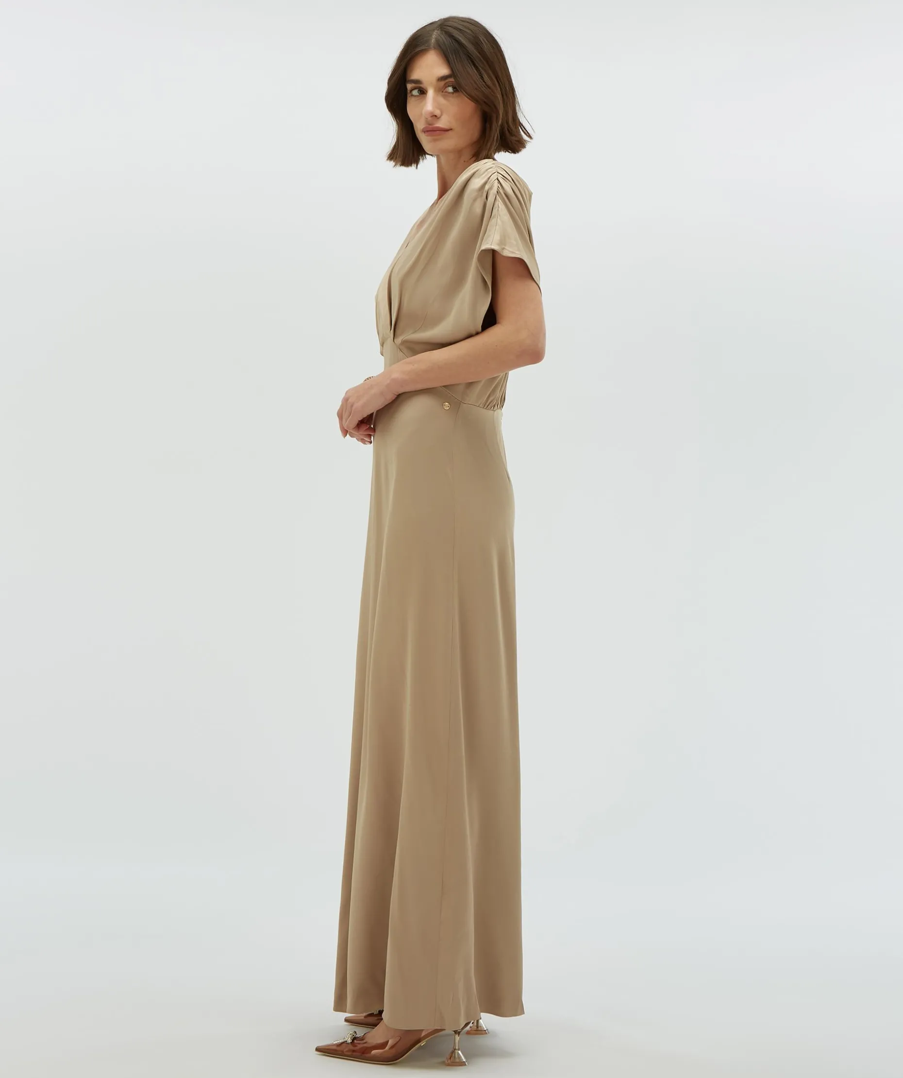 CORRIN regular fit jurk in satijn look - light mink