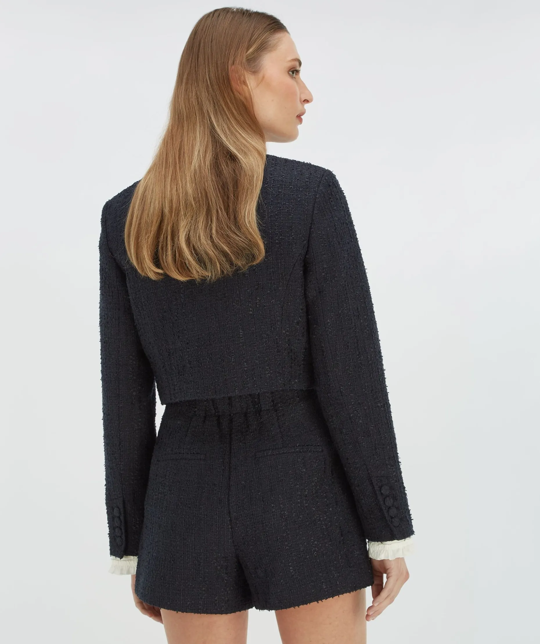 DAANTJE cropped bouclé blazer met sierstenen - dark navy