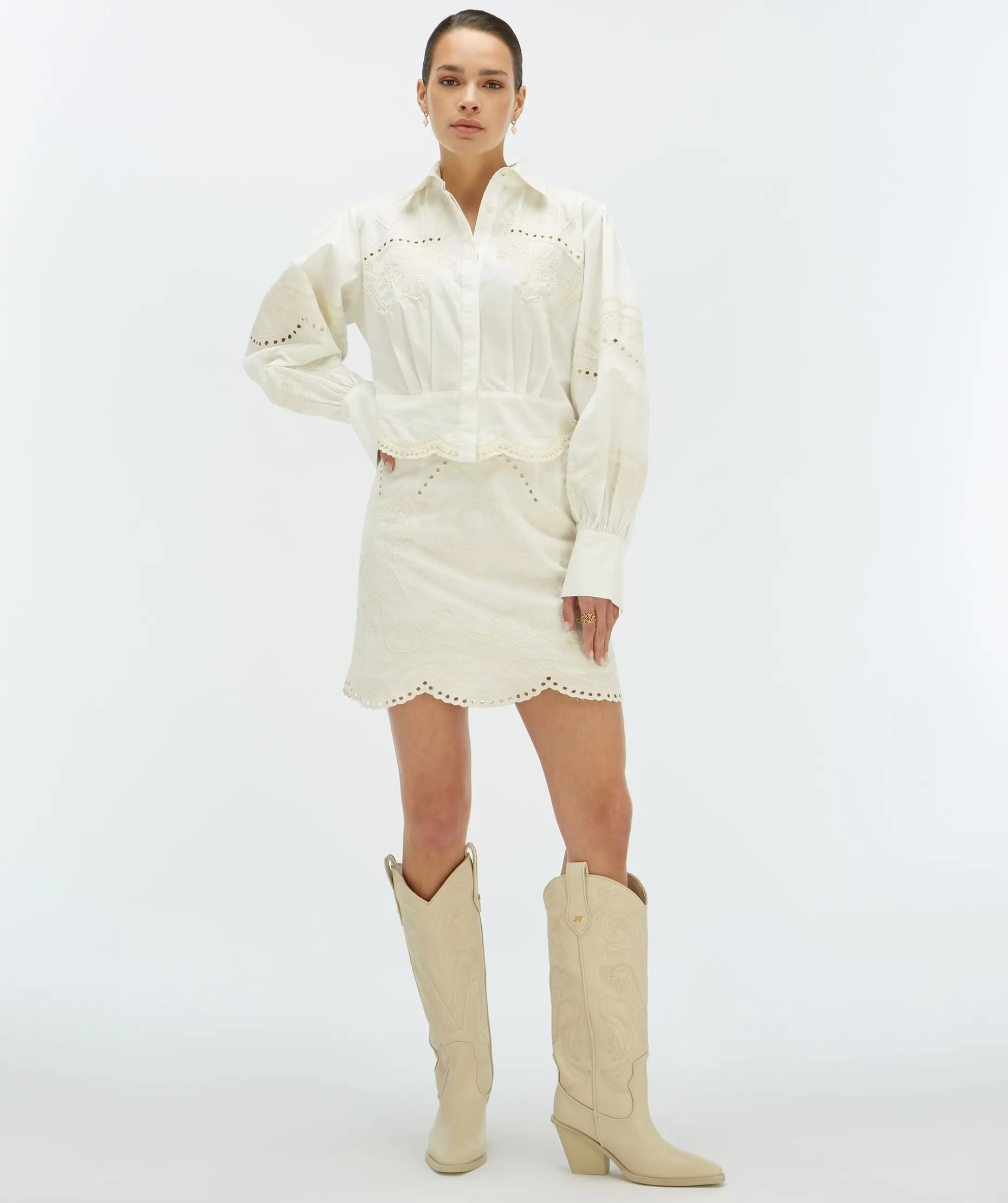 DAPHNE cropped blouse - white