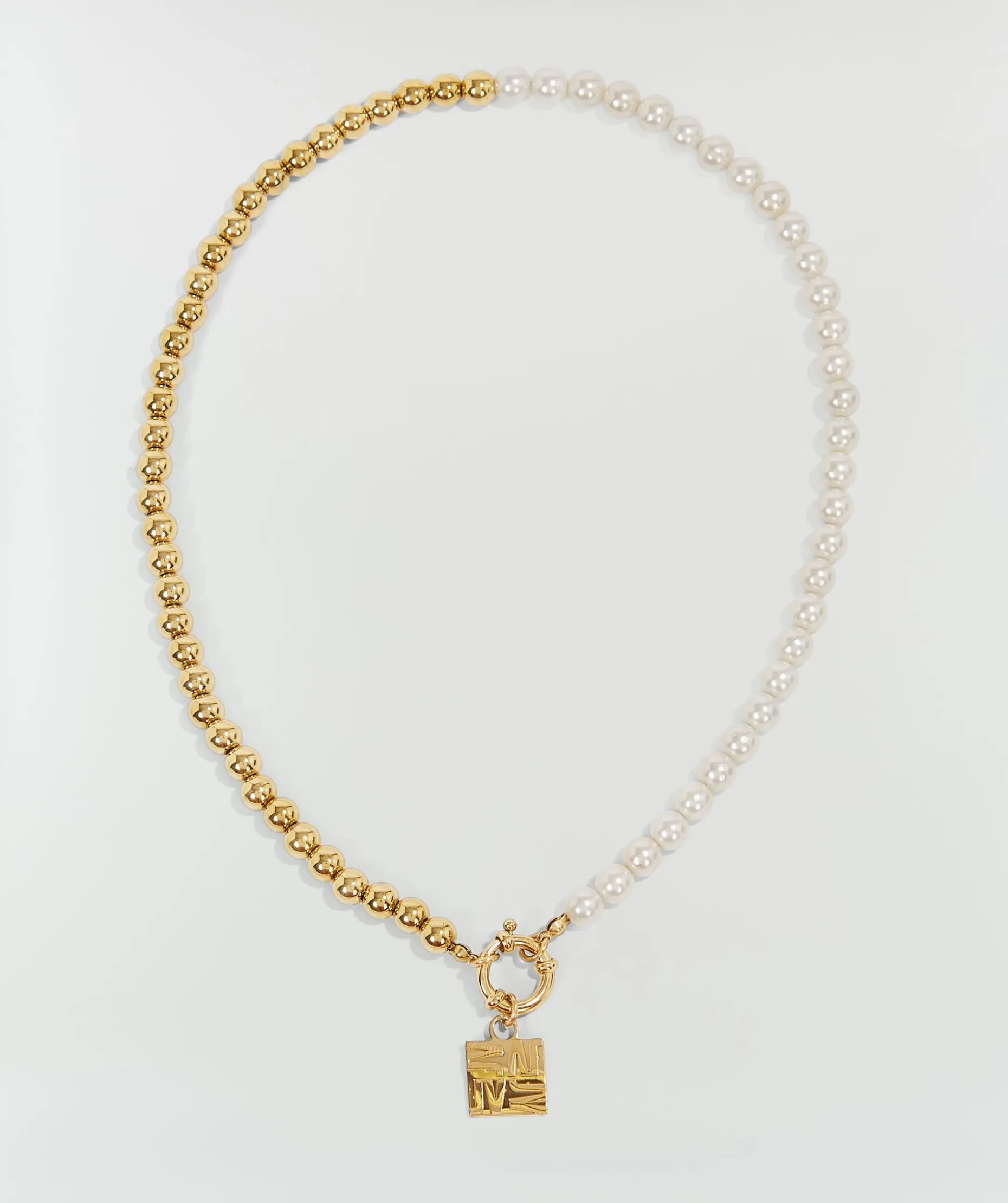 FEMM ketting met parels en logo - antique gold