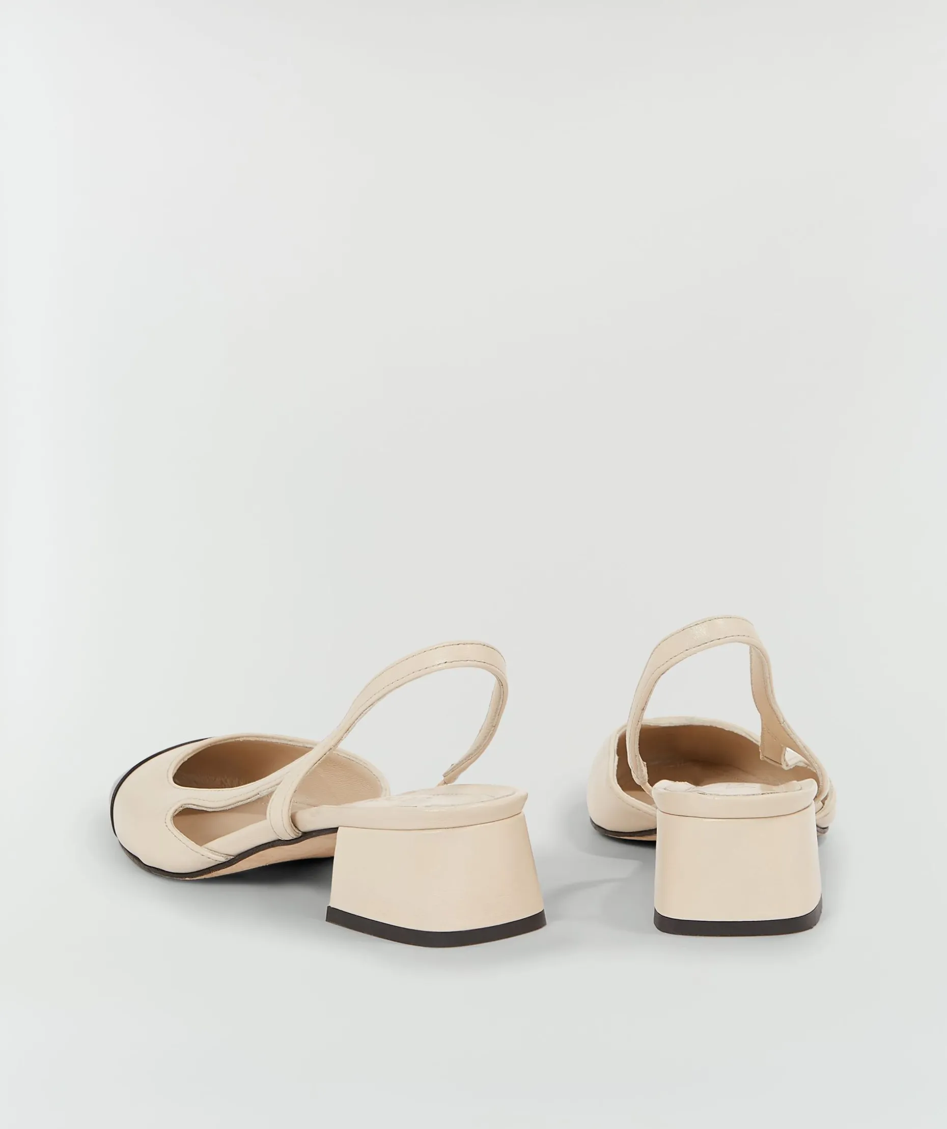 HELLIE slingbacks met contrasterende neus - beige black