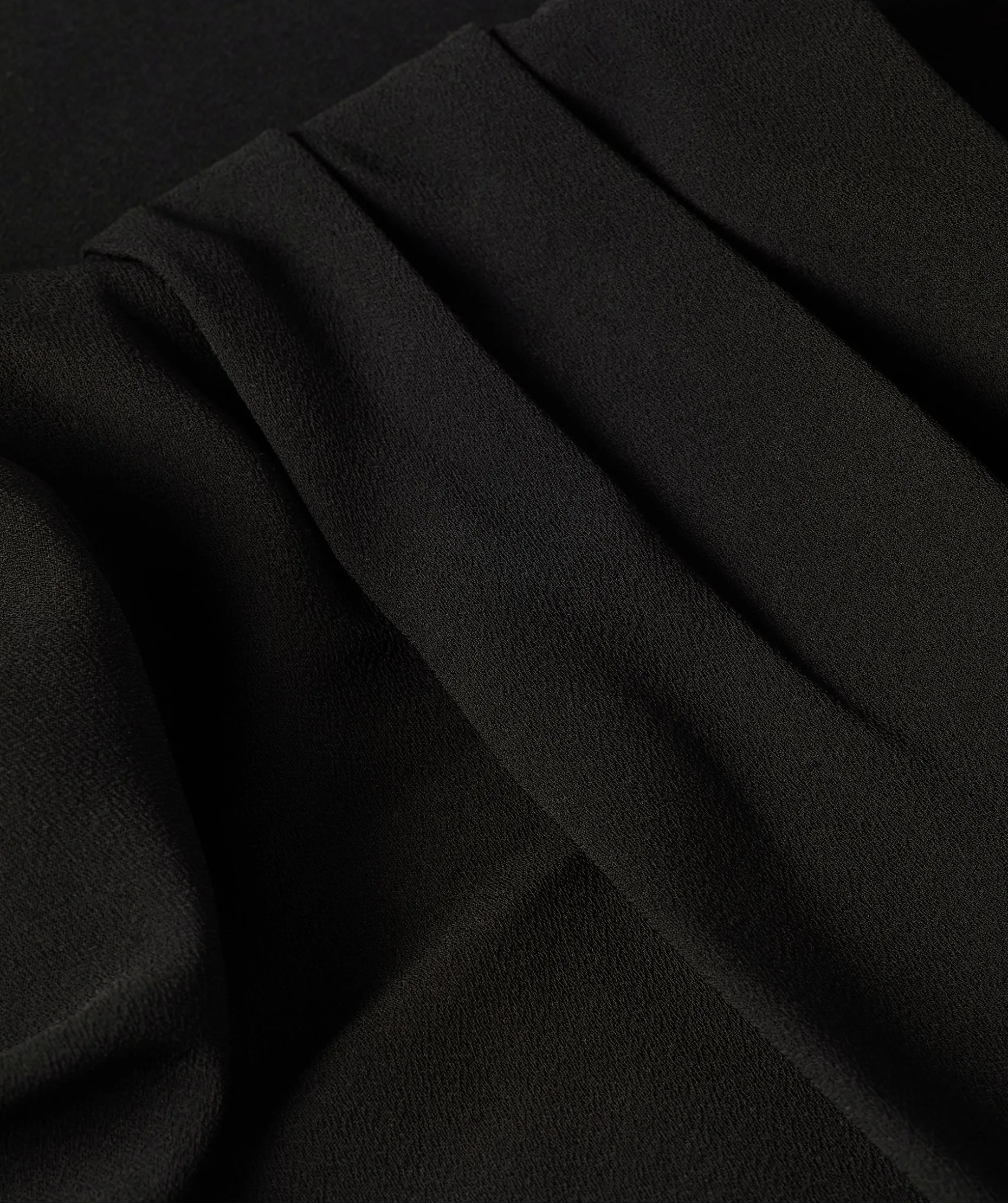 KIANA losvallende top - black
