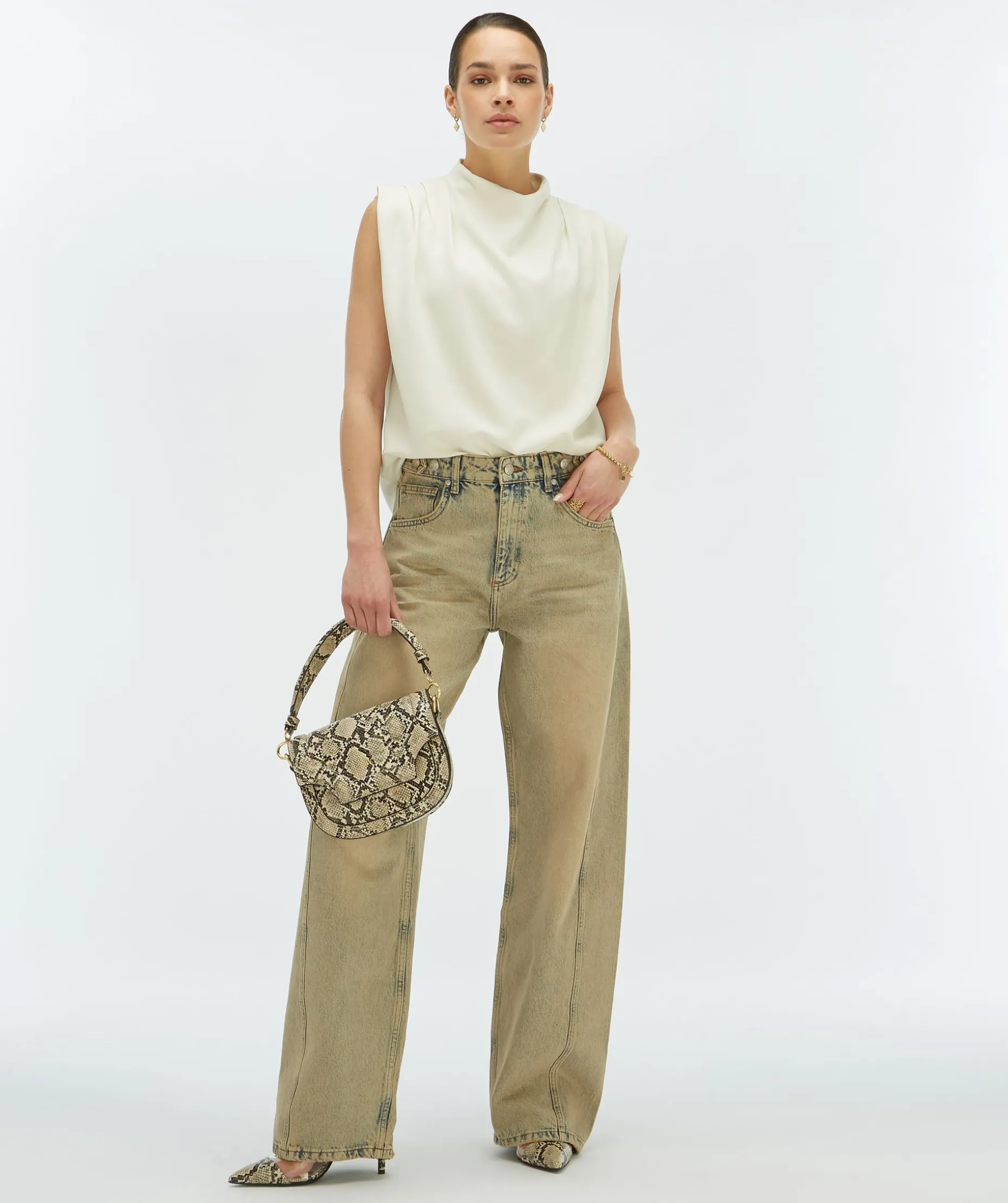 KIANA losvallende top - cocoon white