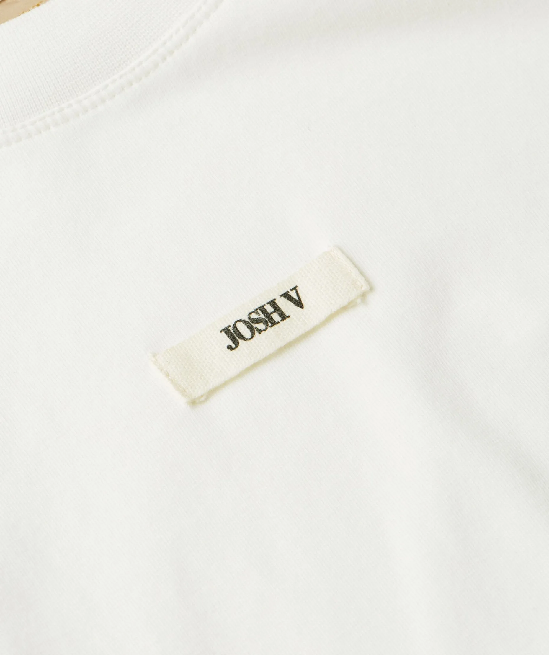 SUE T-shirt met schoudervulling - off white
